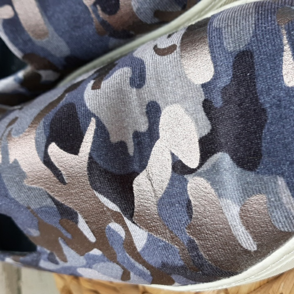 EUC J/SLIDES ARIANA SLIP ON SNEAKER - Picture 3 of 9